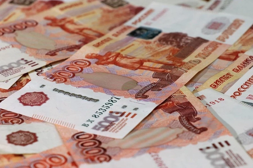 Россия хорошо заработала на очередной ошибке Эммануэля Макрона