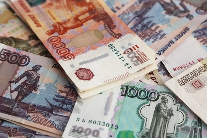 Финансист Пономарев: россияне сознательно завышают уровень дохода для обмана банков и МФО ради получения кредитов