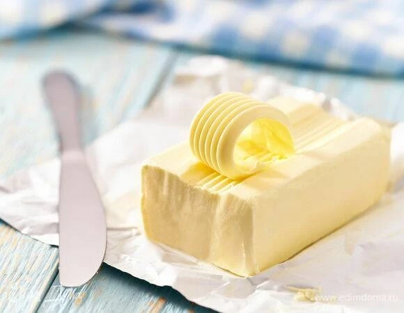 Скандал в продуктовых сетях: опасные масло и творог от известных производителей