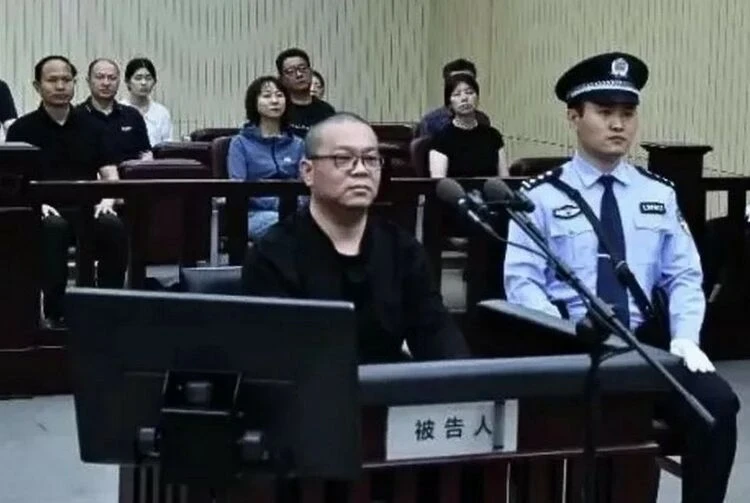 В Китае казнили экс-главу инвесткомпании за взятки на $156 миллионов