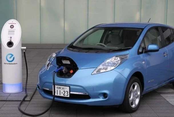 Тарифная льгота на ввоз электромобилей в КР вступит в силу с 2026 года