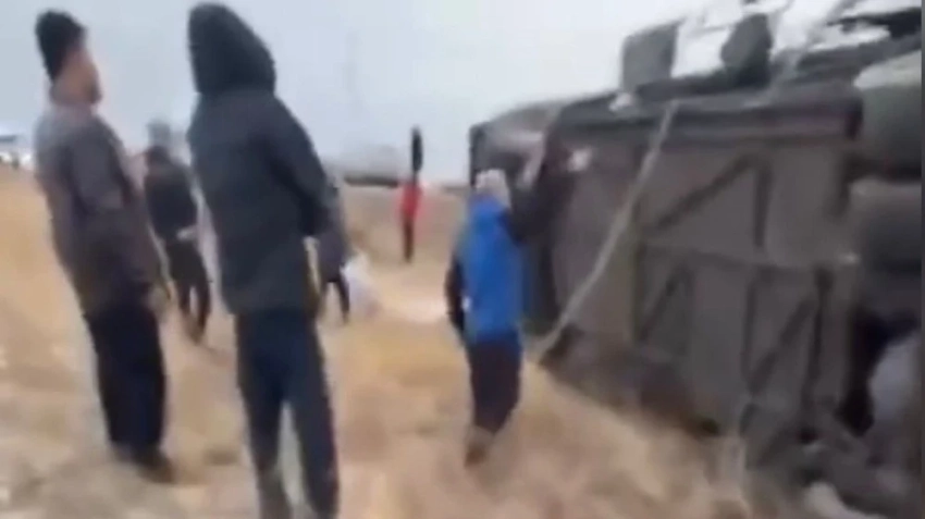 В Казахстане перевернулся автобус с узбекистанцами — пятеро погибли