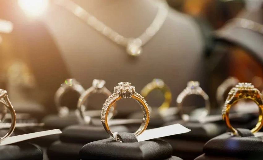 Ставка 0,25% и скидка 2% на золото. ГНС представила меры поддержки ювелирной отрасли