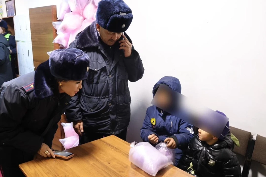 Во время зажжения елки в Бишкеке потерялись шесть детей