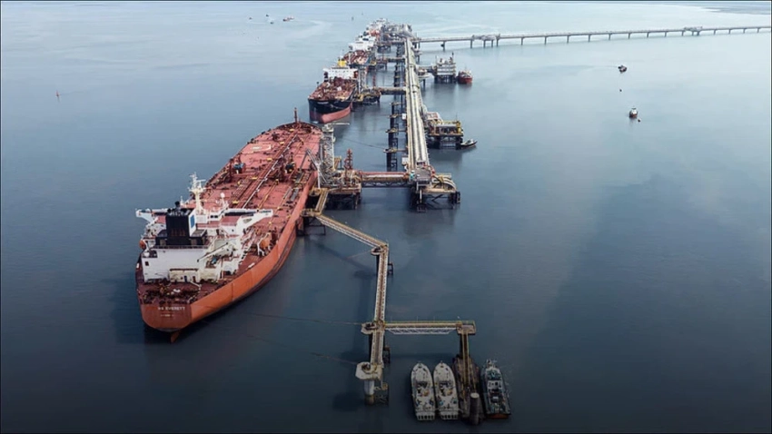 Bloomberg: Крупнейшая нефтяная компания Индии возобновила закупки нефти в России