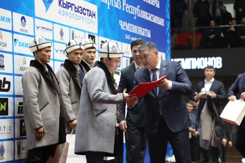 Камчыбек Ташиев: Кыргызстан в числе ведущих в мире по вольной борьбе