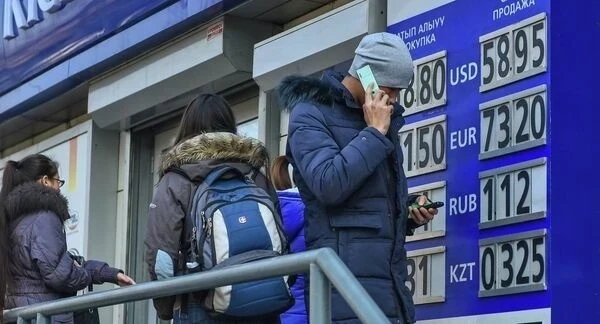 Нацбанк: В Кыргызстане ужесточили требования к операциям в обменках