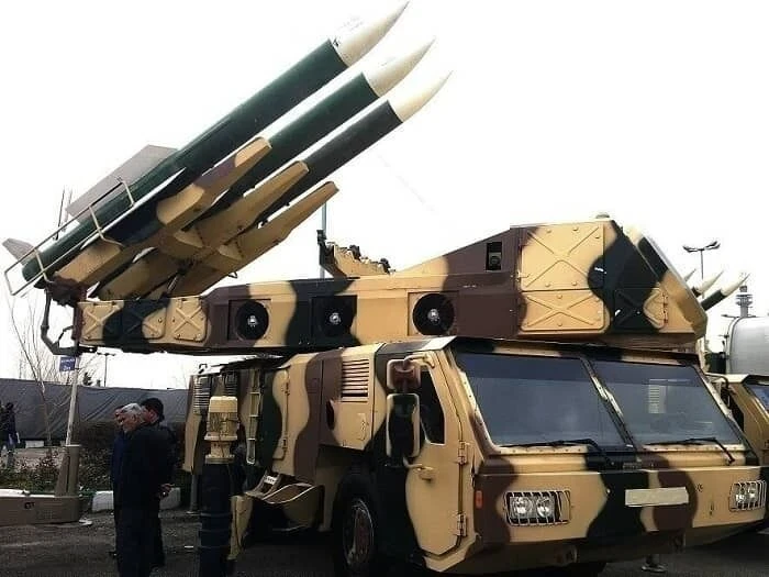 США и Великобритания отзывают часть персонала с военной базы в Катаре. ПВО Ирана приведена в состояние повышенной готовности