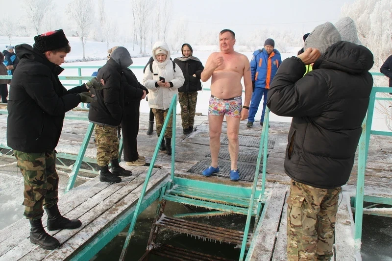 Православные христиане отметили Крещение. Фоторепортаж