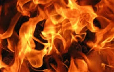 В Бишкеке в жилмассиве Балбан-Таймаш горит СТО