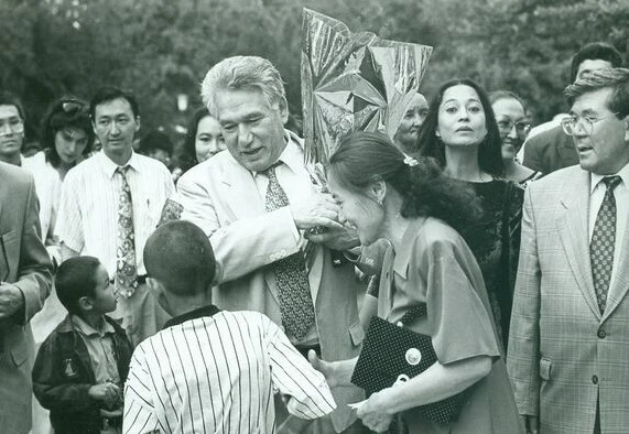 Кыргызстан готовит юбилейный международный форум на Иссык-Куле