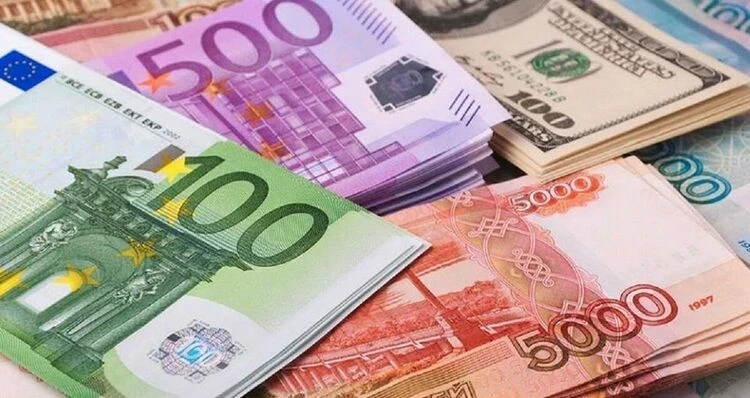 Сом ослаб и подешевел сразу ко всем основным валютам. Курс на 27 января