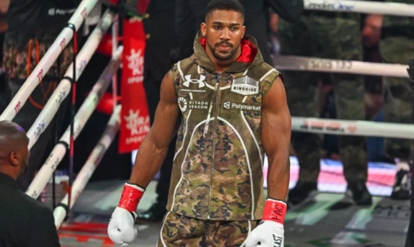 Смертельное ДТП на юге Нигерии: среди пострадавших Энтони Джошуа