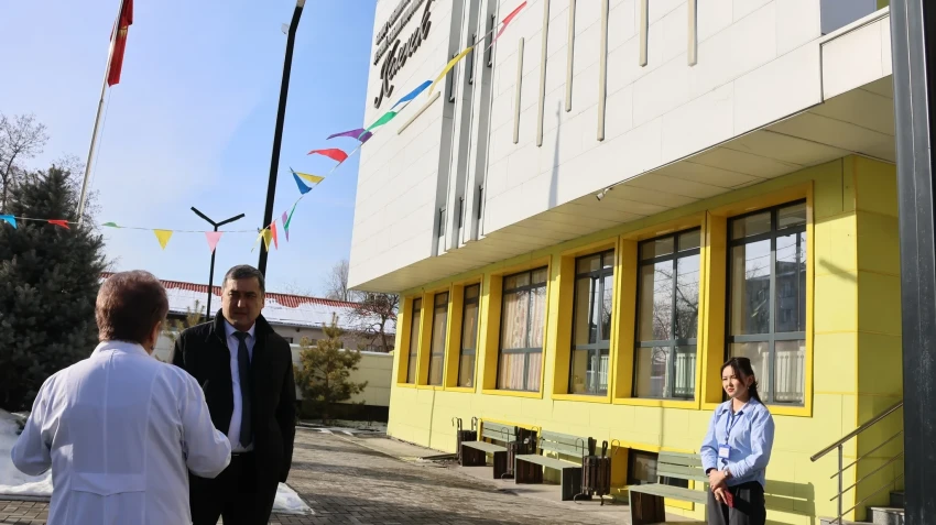 Глава МТСР поручил усилить работу по информированию населения об услугах в РЦ «Келечек»