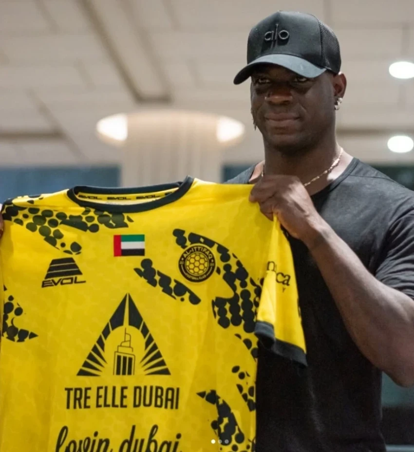 Марио Балотелли подписал контракт с дубайским "Аль-Иттифаком"