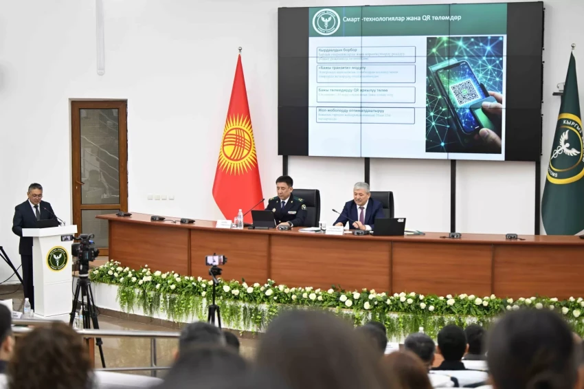 Адылбек Касымалиев: Таможенные сборы выросли в 6 раз по сравнению с 2020 годом