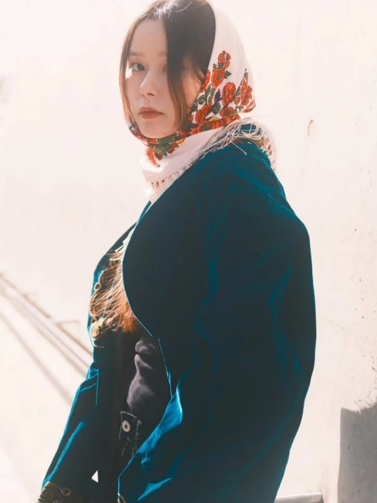 Топ-модель из Кыргызстана появилась во всемирно известном журнале мод Vogue