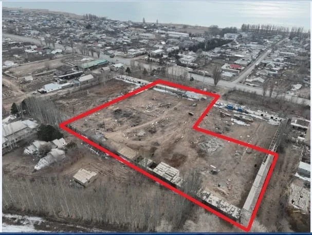 В Тамчы государству вернули земельные участки бывшего машинного двора