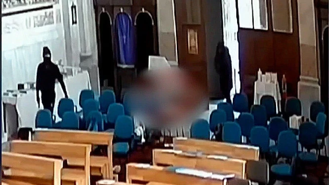 Два таджикистанца и россиянин получили по два пожизненных за нападение на церковь в Стамбуле в 2024 году