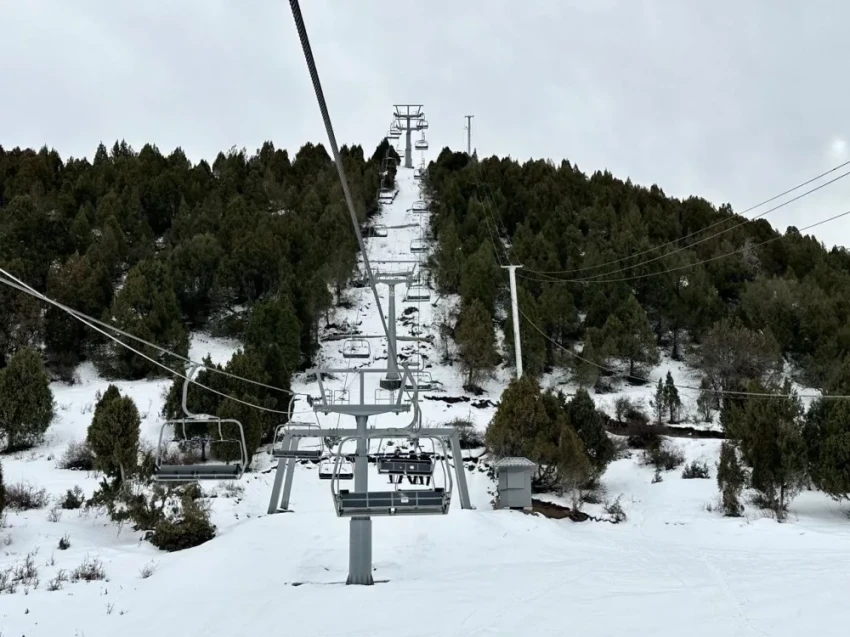 На горнолыжной базе в селе Байтик девушка сорвалась в ущелье: Милиция начала проверку