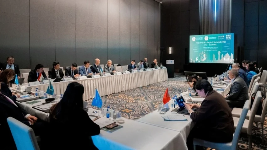 КР принял участие в обсуждении концепции региональной платформы «зеленых школ»