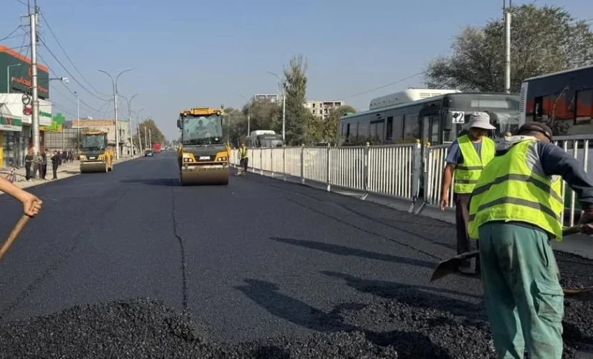 В Бишкеке продолжаются ремонт и реконструкция улиц